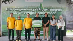 KPEI Salurkan Bantuan untuk Pengembangan Proyek Integrasi Pengelolaan Sampah di Desa Keliki, Bali